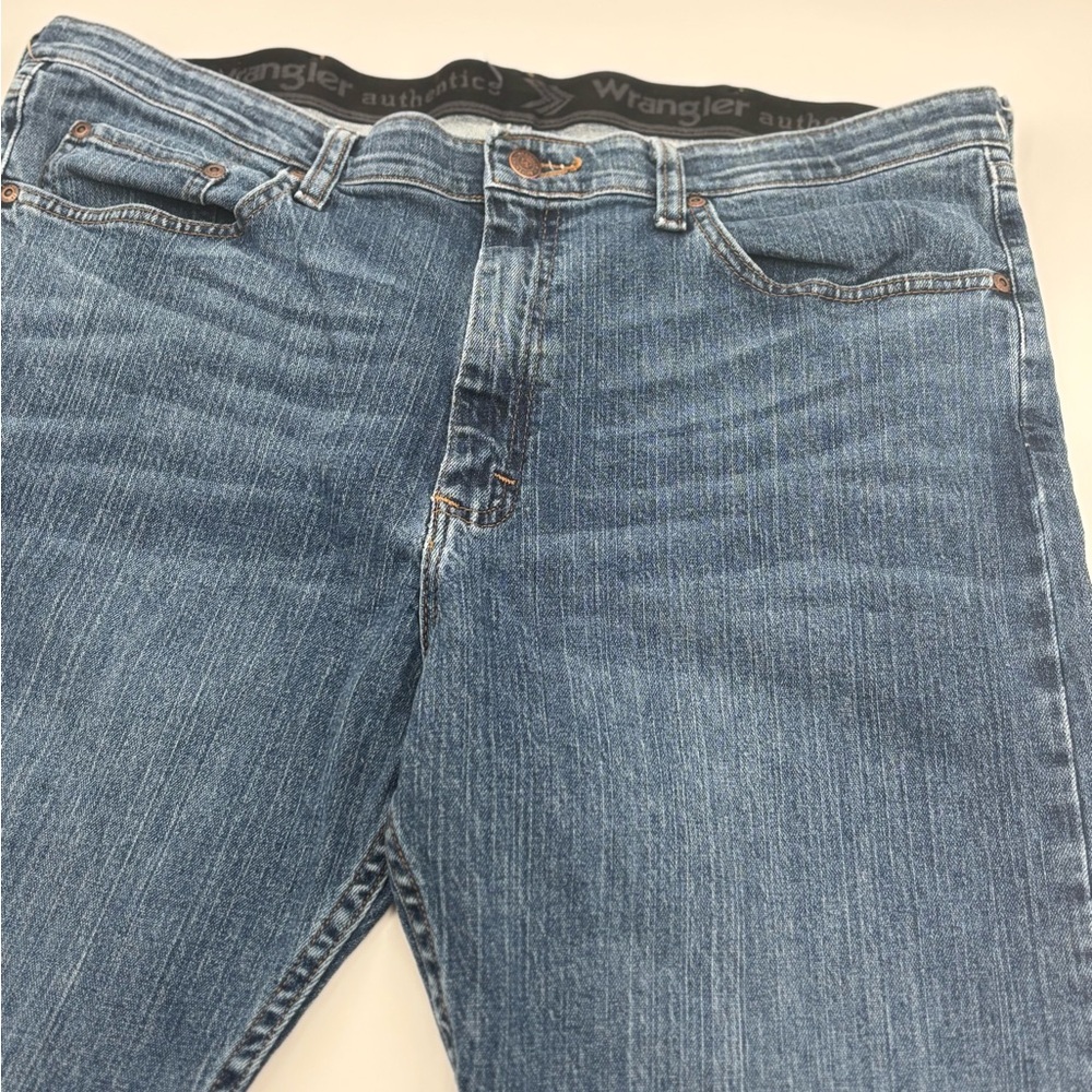 Wrangler Men's Light Blue Relaxed Jeans utility workwear casual size 36